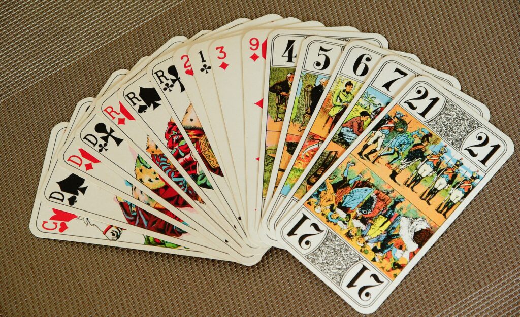 Hora del espejo 06:06 - Interpretación del tarot