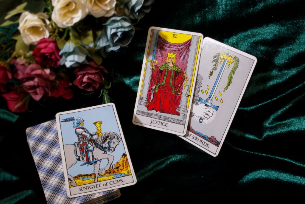 Hora del espejo 20:20 - Interpretación a través de las cartas del tarot